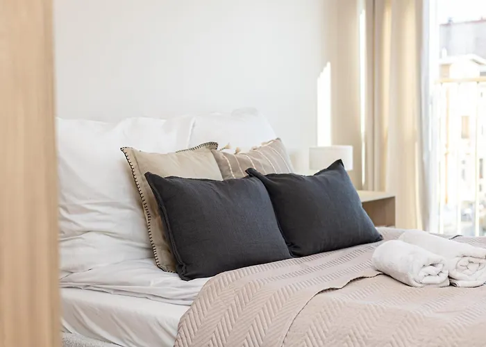 Nowy Port Blisko Opery *